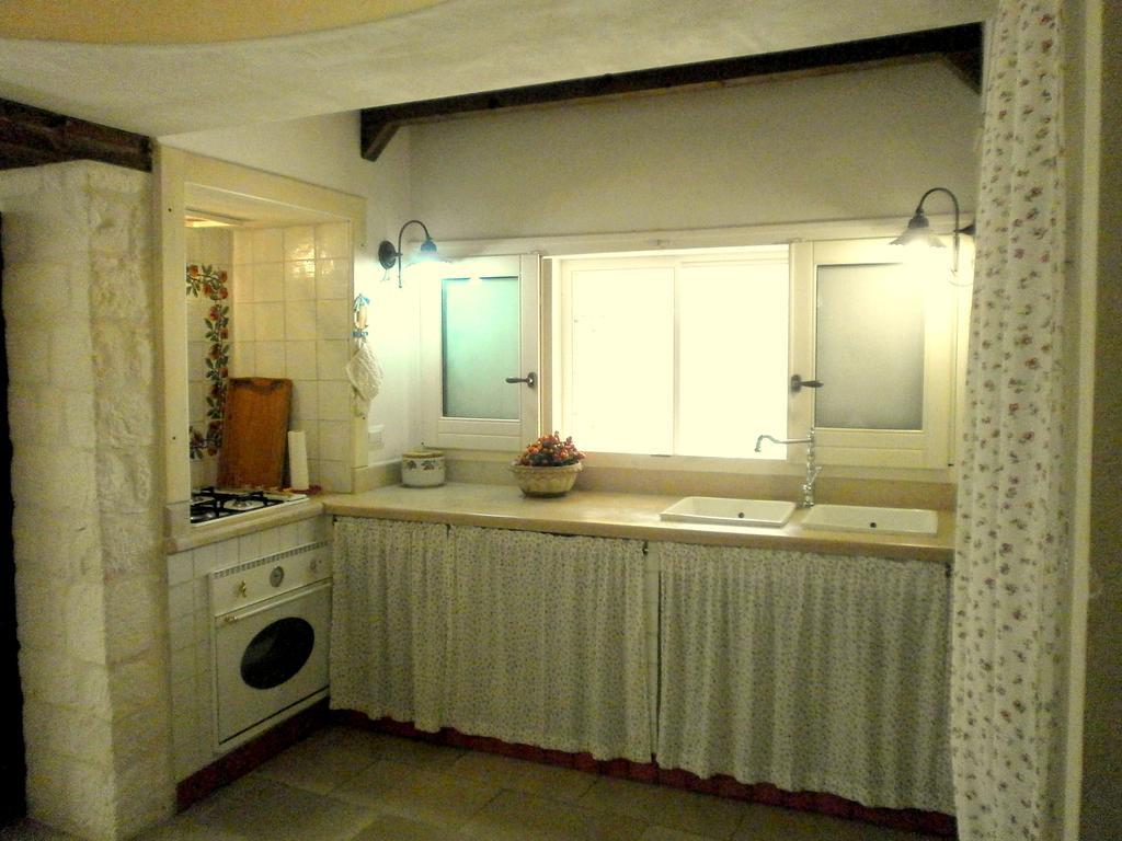 Trullo Villa Giuliana Con Giardino Posizione Panoramica Free Wifi Ostuni Oda fotoğraf